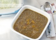 Potaje ligero de lentejas con verduras y calabaza