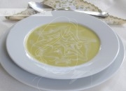 Crema de espárragos verdes con queso Gorgonzola